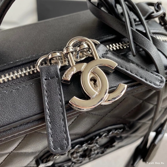 First Bag Ru CASE CHANEL VANITY 0729